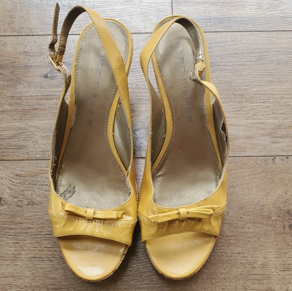 ❌❗MARC FISHER Dijon Mustard Wedges - Picture 2 of 7
